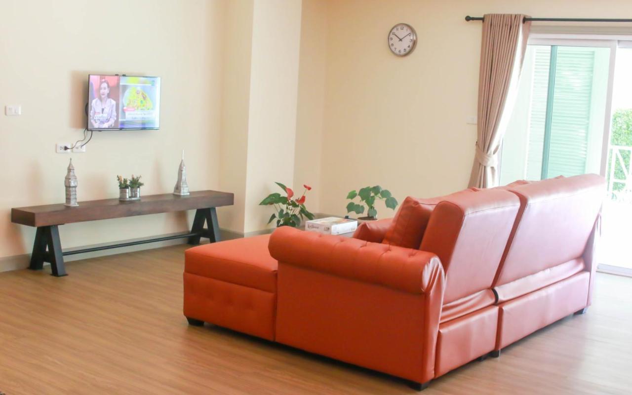 Appartement Baan Rub Lom By Jane à Pak Chong Extérieur photo